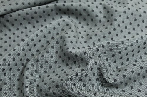 Silver / Black Spot