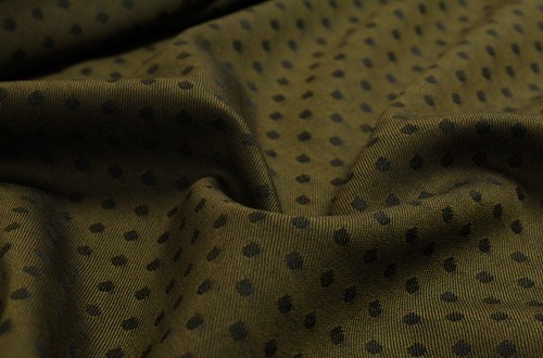 Gold / Black Spot
