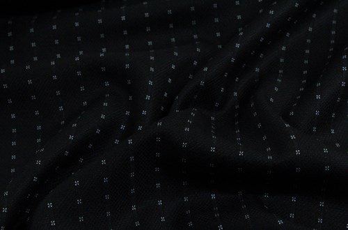 Black diamond with five dot stripe