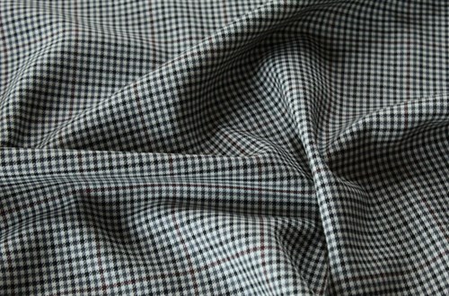 Black white dogtooth
