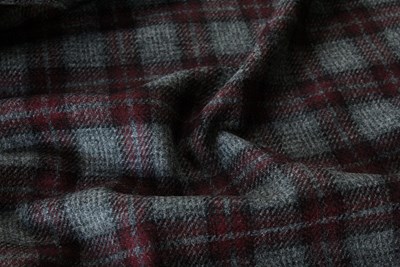 Grey w/ Burgundy Checks